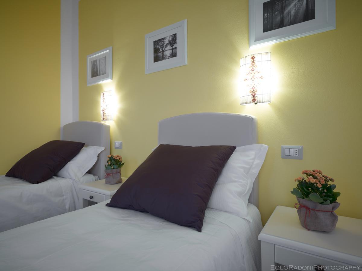 Locanda Alla Mano Forlimpopoli Bagian luar foto